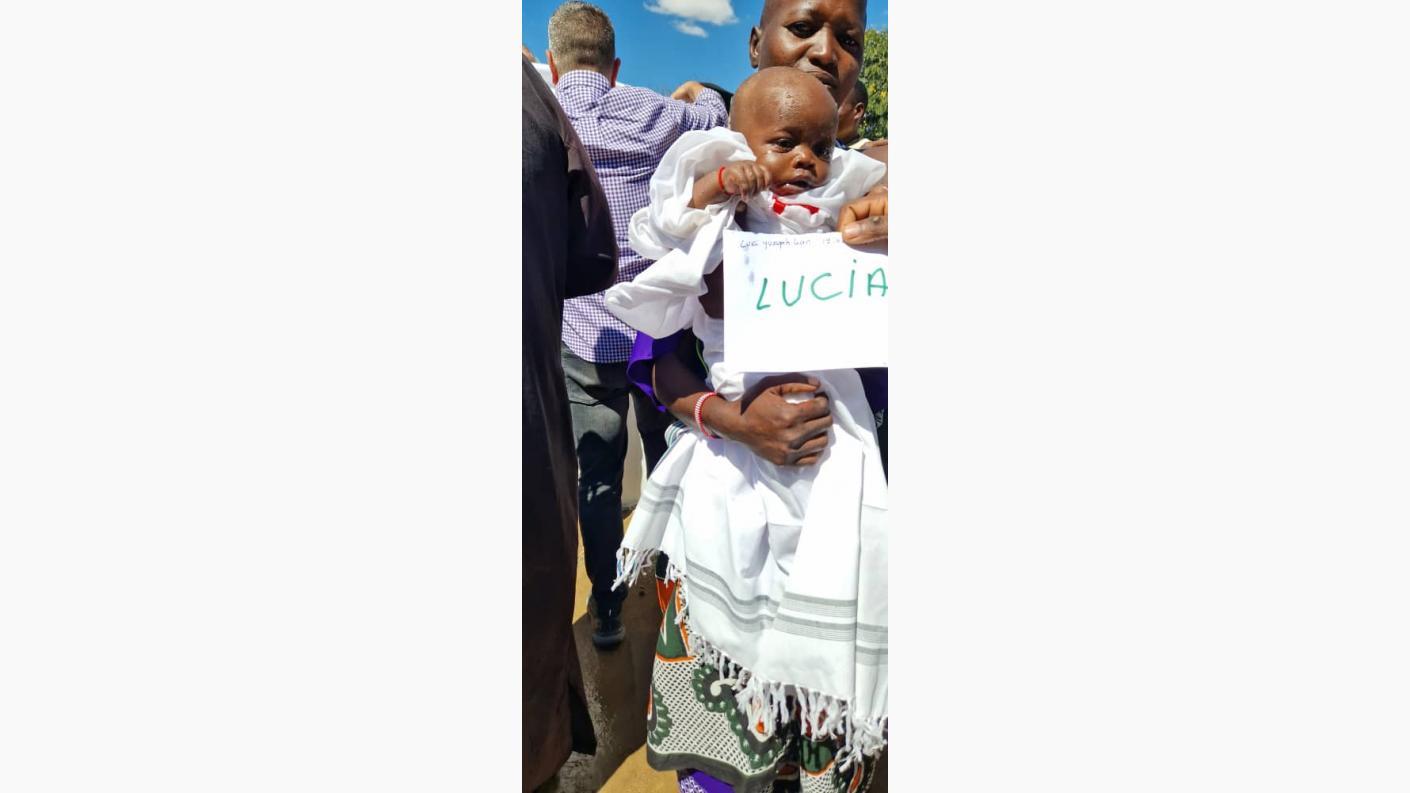 Părintele Mitropolit Teofan a participat la săvârșirea a 227 de botezuri în cadrul Centrului Misionar din Kidamali