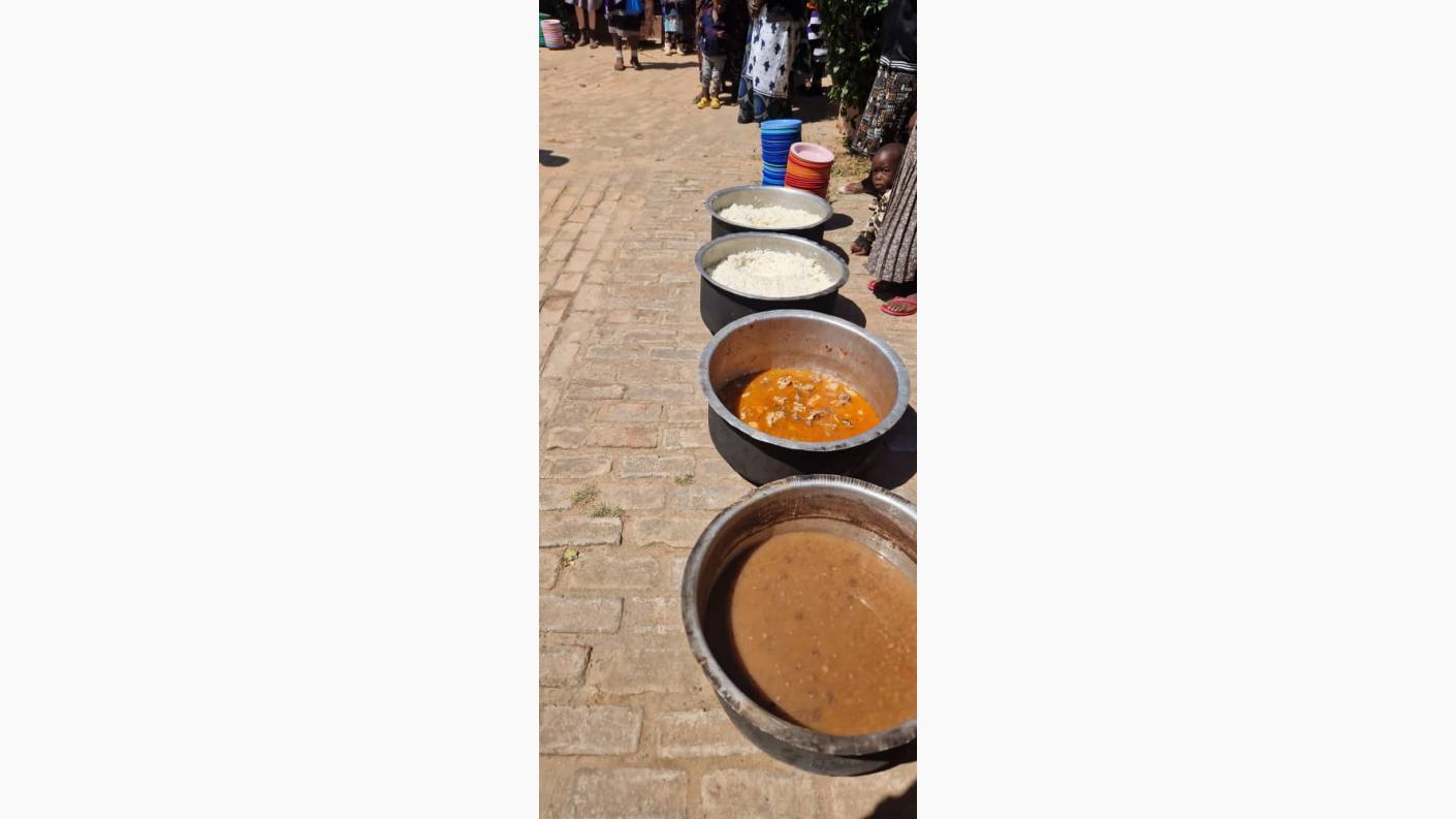 40 de botezuri la Centrul Misionar din Kidamali de sărbătoarea Sfinților Apostoli Petru și Pavel