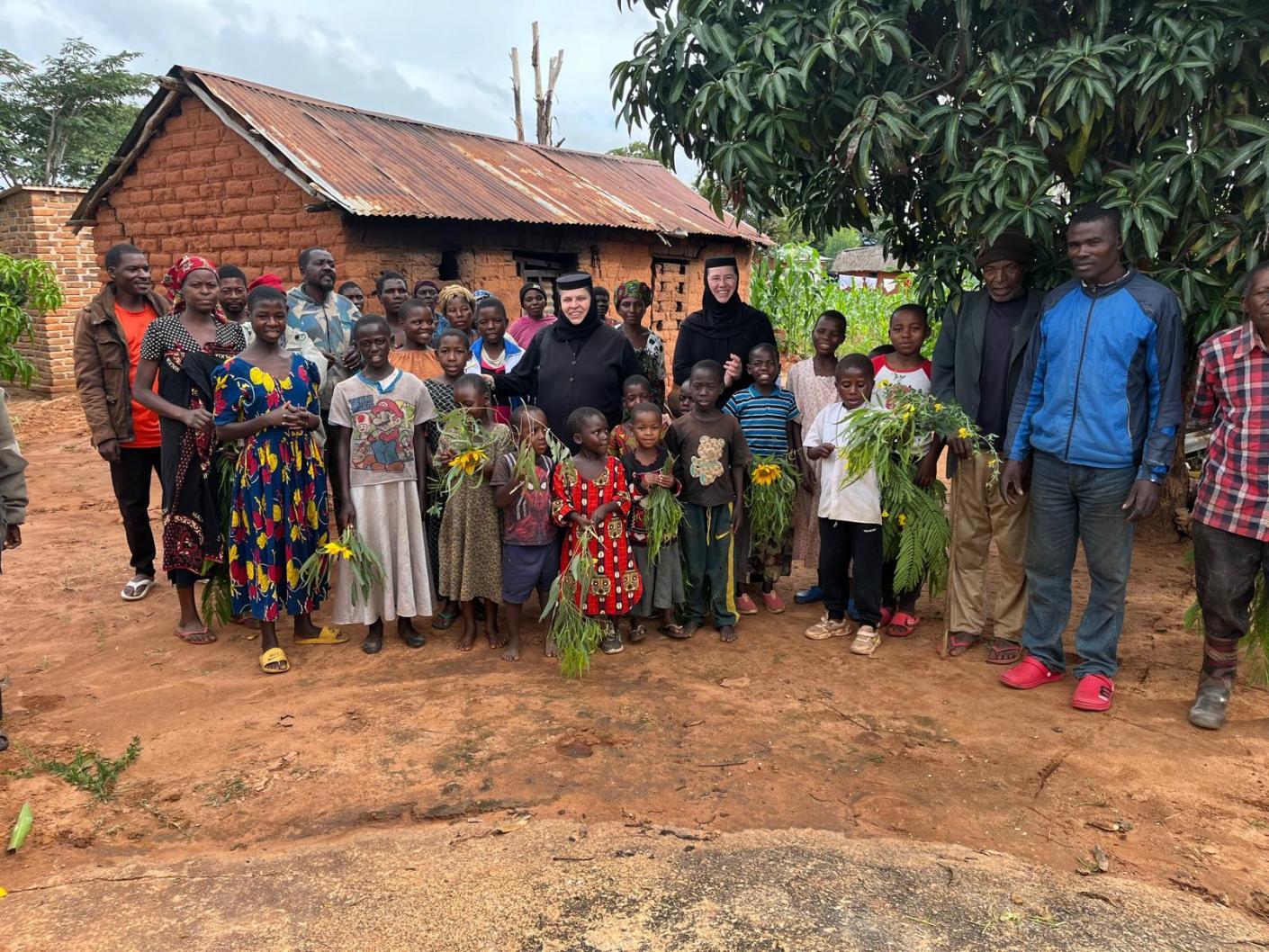 Cătunul Mbumi din Tanzania - locul în care bucuria a luat locul sărăciei