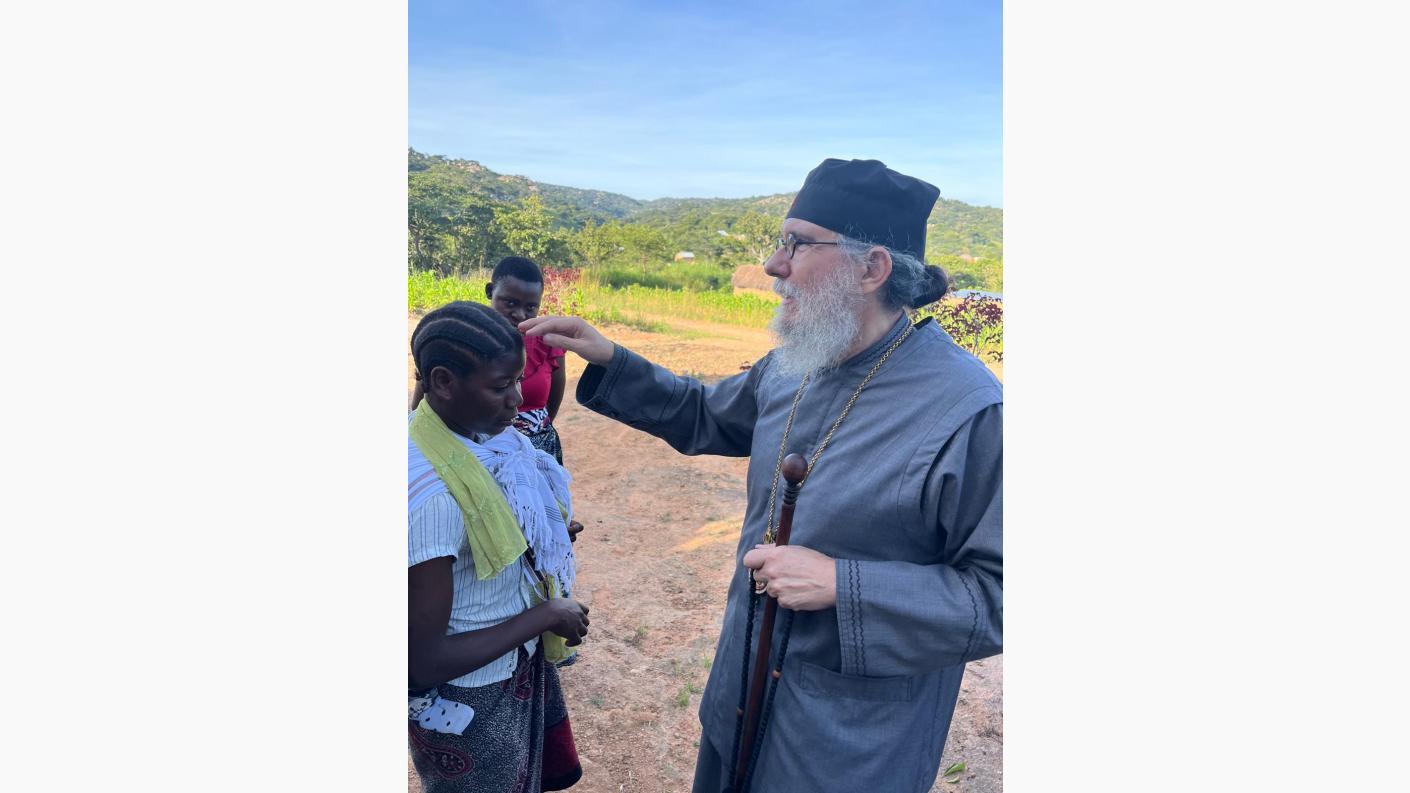 Slujbă arhierească în parohia din satul Ibogo