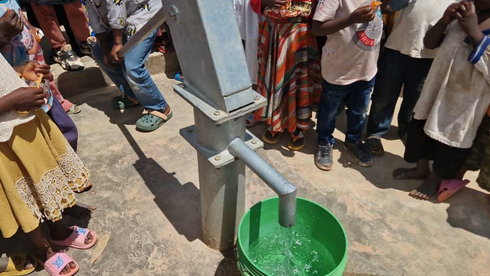 Sfânta Liturghie și pomenire la Parohia Sfântul Partenie din Mkombe