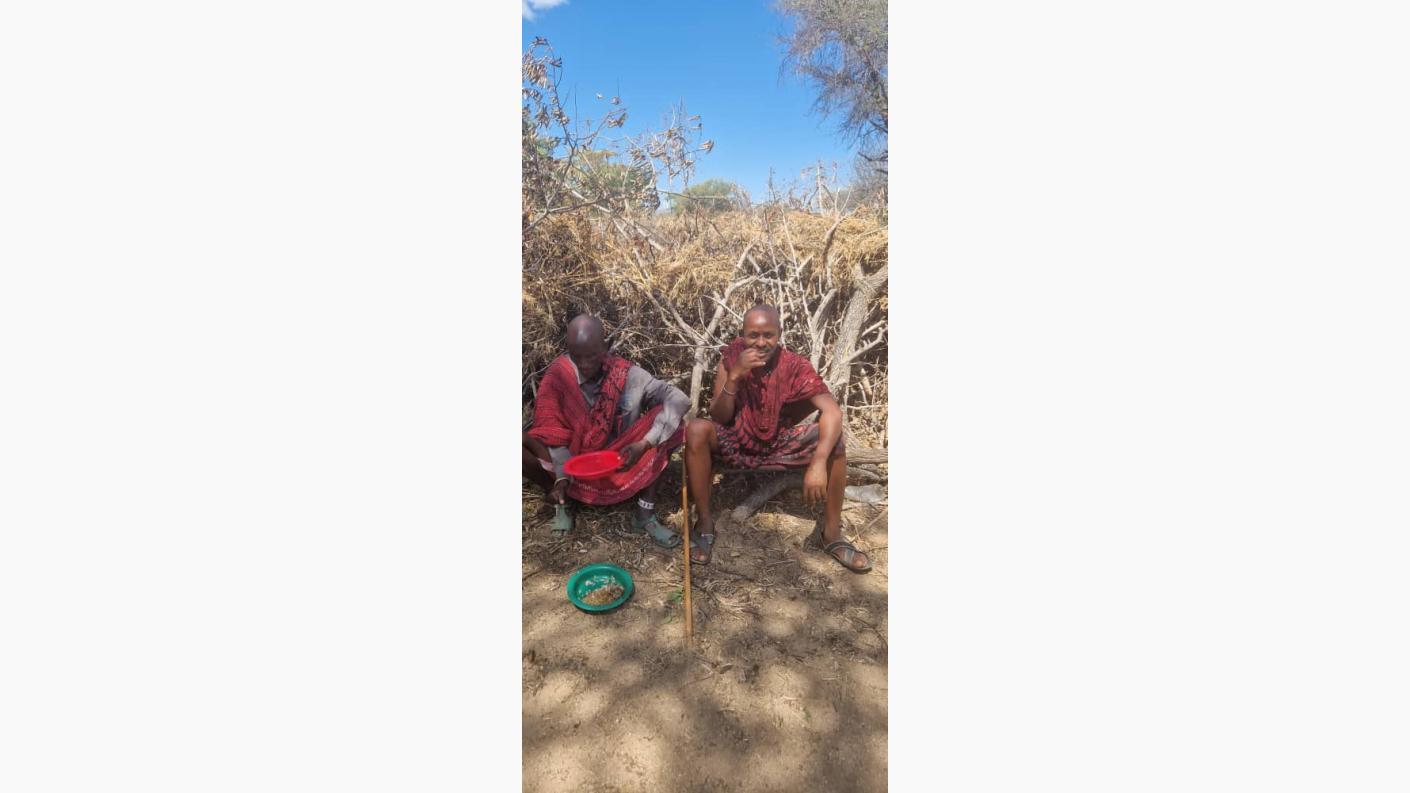 53 de femei și copii s-au botezat la Mapogoro