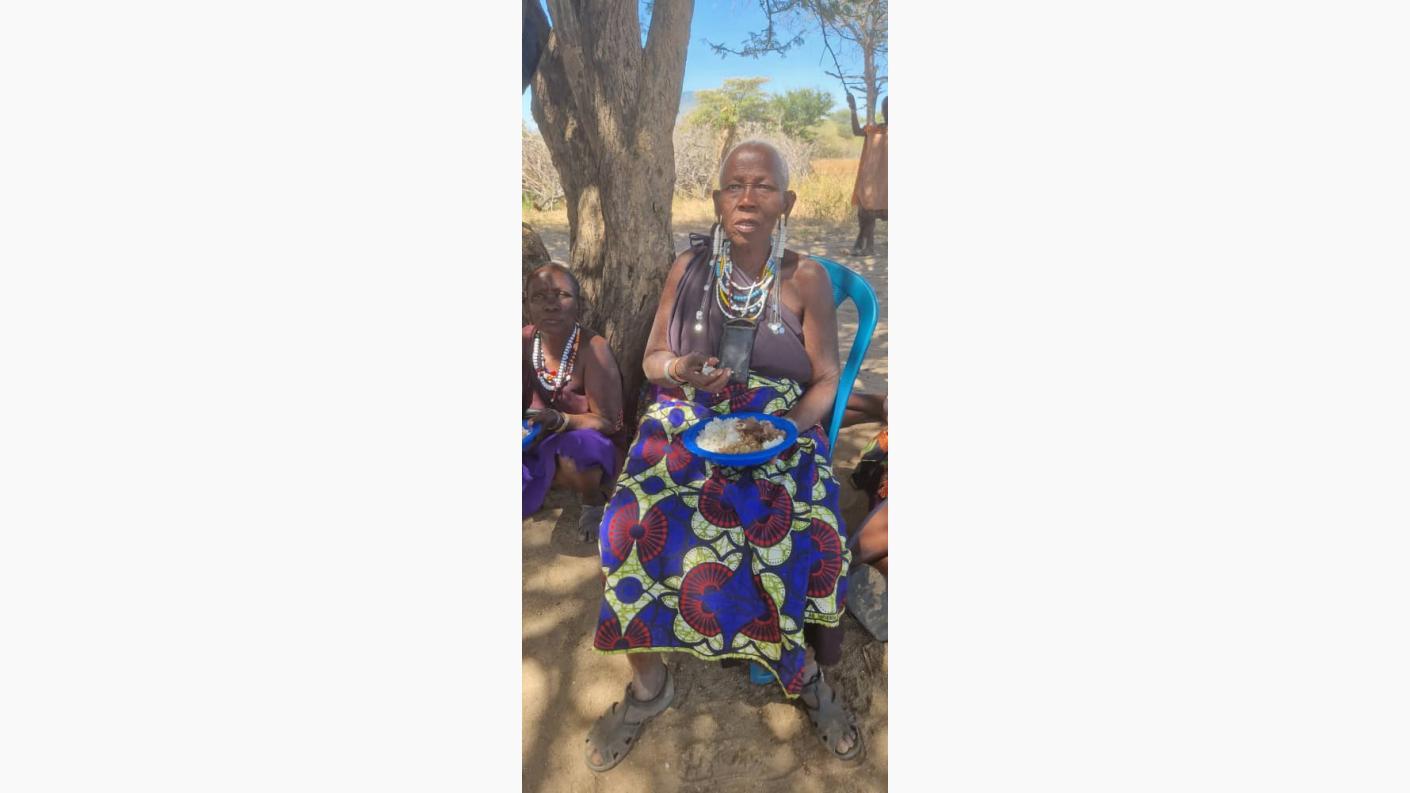 53 de femei și copii s-au botezat la Mapogoro