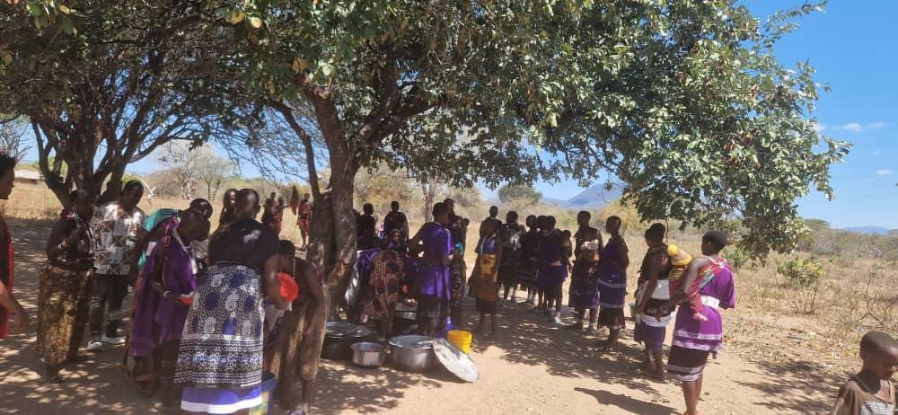 53 de femei și copii s-au botezat la Mapogoro