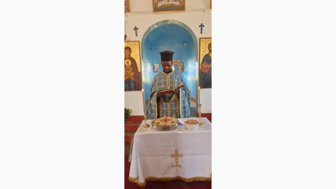 Sâmbăta morților sau „Moșii de vară" în parohia din satul Nyamihuu