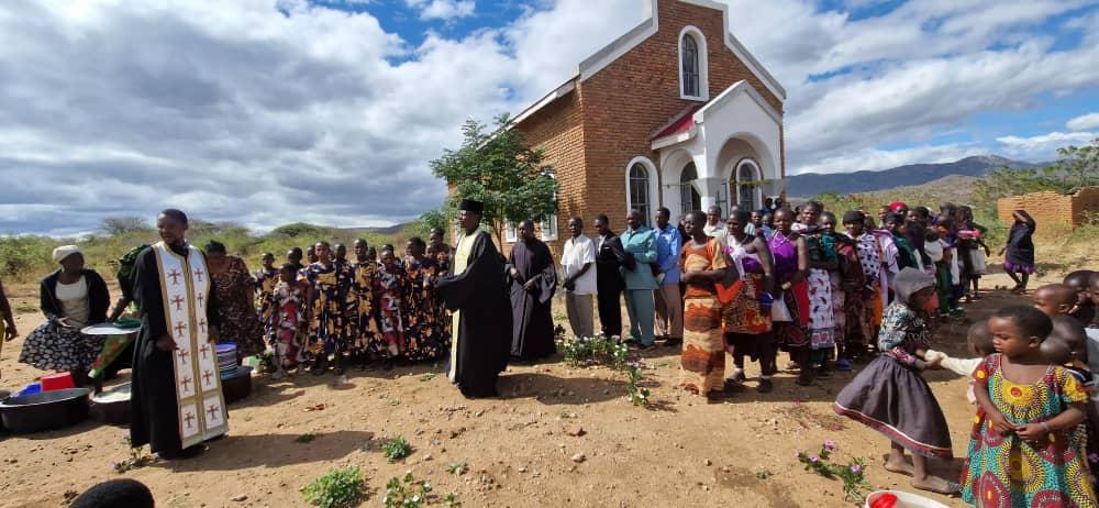 Sfânta Treime, hramul Parohiei din Mlambalasi