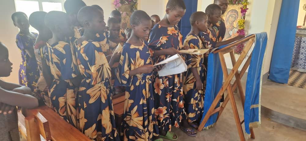 Sfânta Treime, hramul Parohiei din Mlambalasi