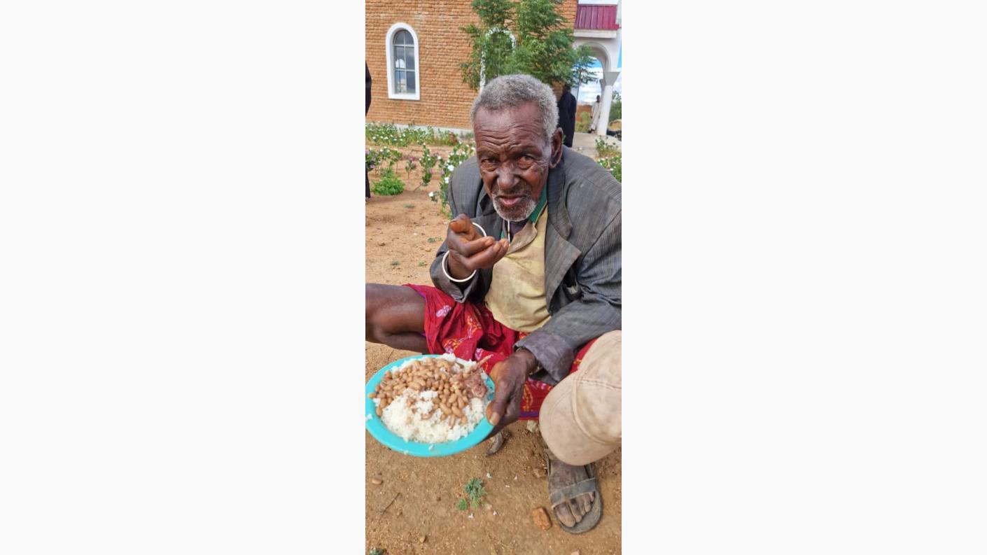 Sfânta Treime, hramul Parohiei din Mlambalasi