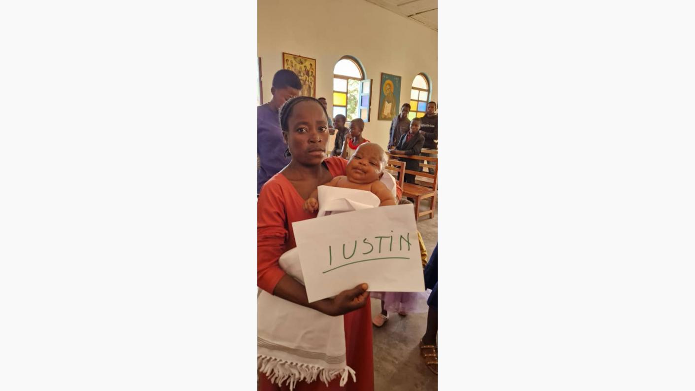 Botezuri în Kidamali la Centrul Misionar Ortodox