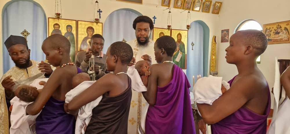 Botezuri în Kidamali la Centrul Misionar Ortodox