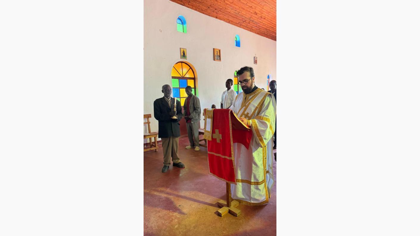 Satele Makota şi Nyamahana în sărbătoare de „Izvorul Tămăduirii”