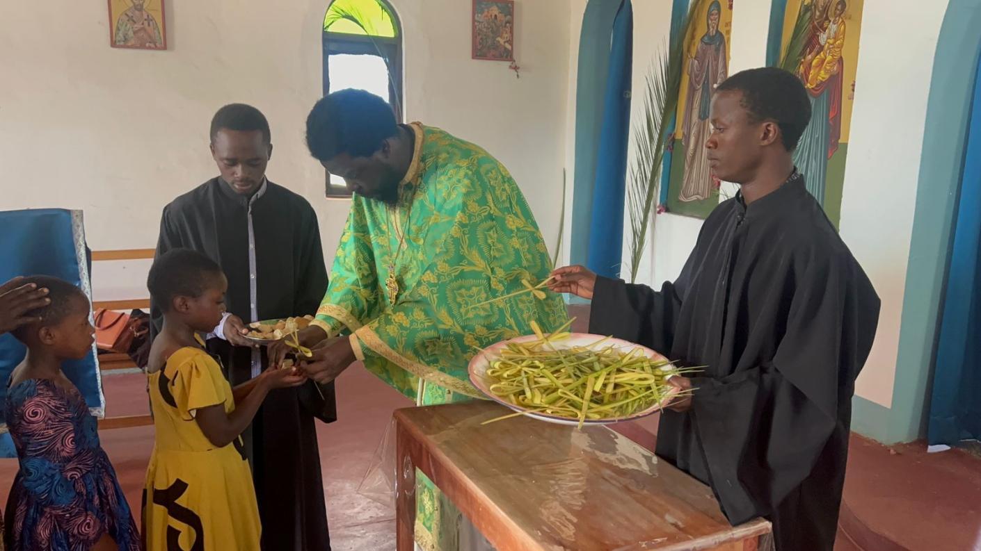 Sărbătoarea Intrării Domnului în Ierusalim la Centrul Misionar din Kidamali şi la Parohia Sfântul Antonie din satul Nduli
